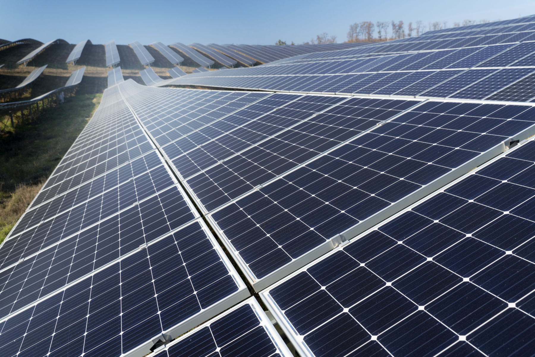 Tout comprendre sur les panneaux solaires photovoltaïques : enjeux et  avantages. - Groupe Verlaine